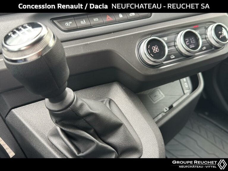 VOWPC161_VO021477_15000