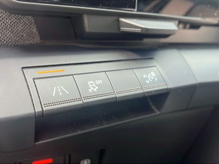 VOWPC162_VO025156_15007