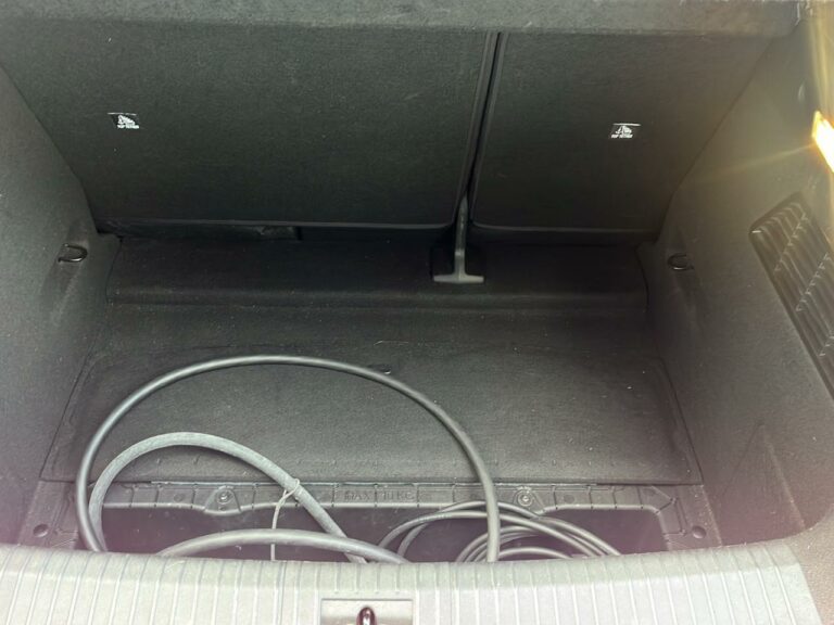 VOWPC162_VO025156_15016