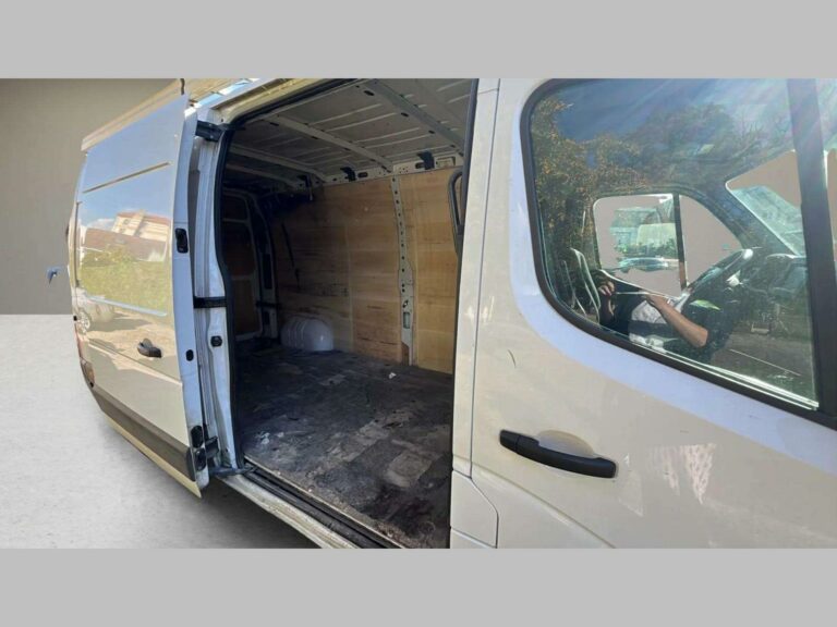 VOWPC162_VO025186_15077