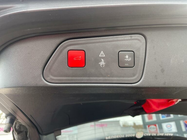 VOWP3796_VO016617_15393