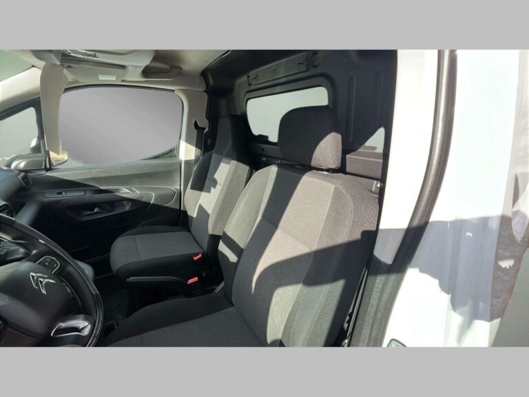 VOWPC161_VO021465_15572