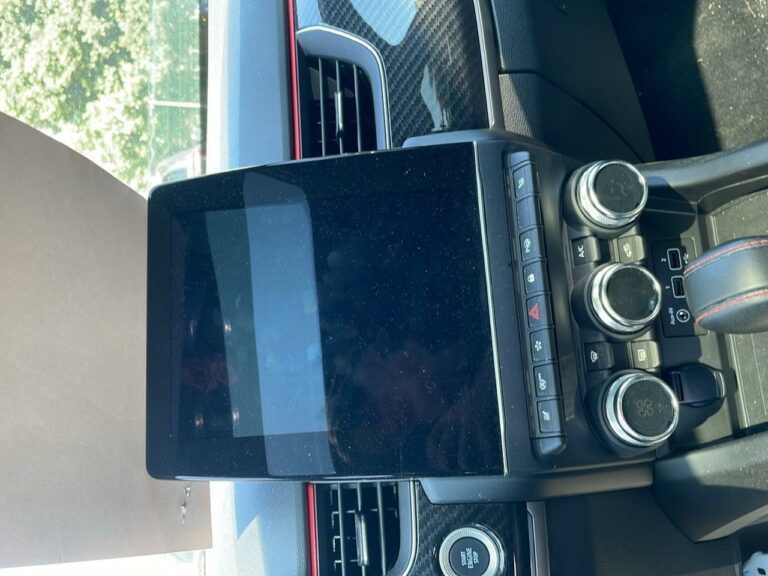 VOWPC161_VO021077_14585