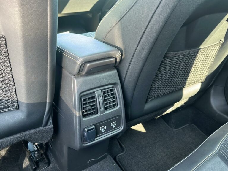 VOWPC161_VO021233_14541