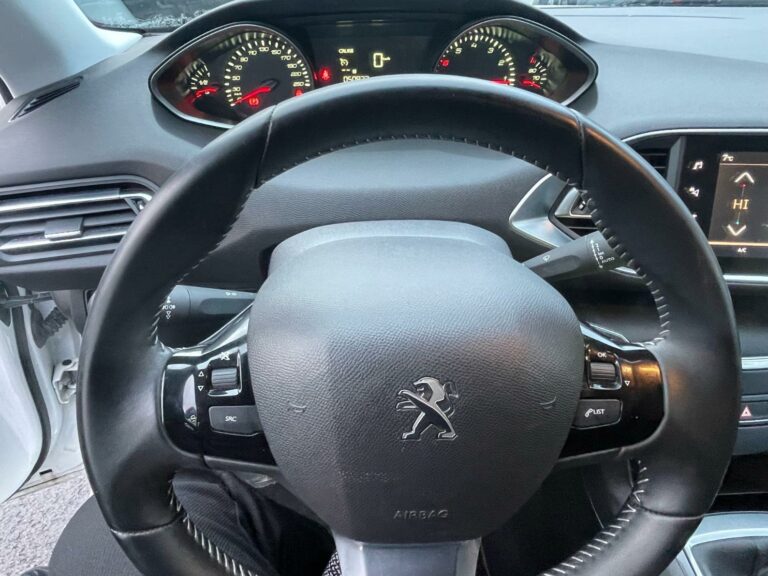 VOWPC162_VO021703_11972