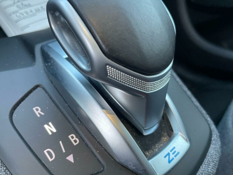 VOWPC162_VO021715_12017