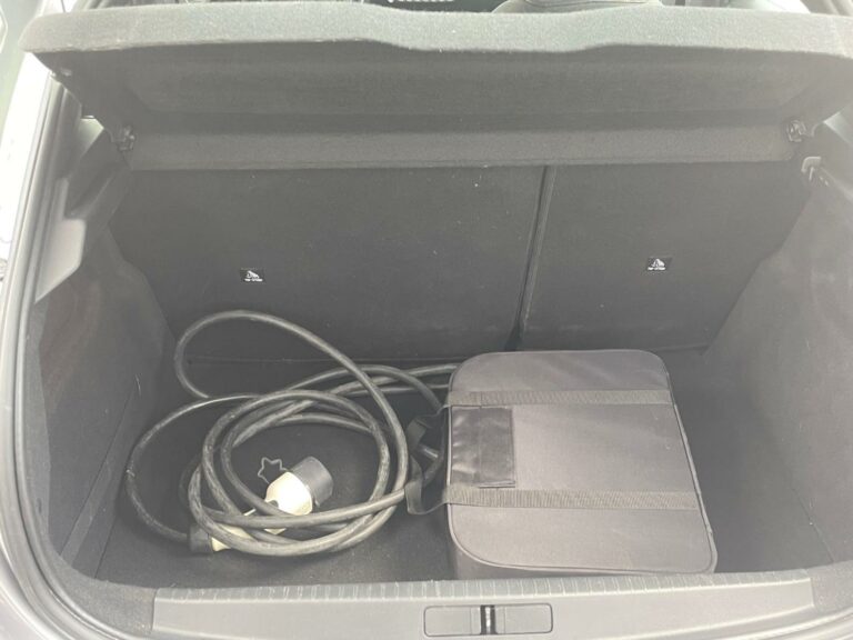 VOWP3796_VO016622_15369