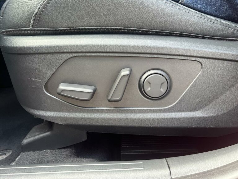 VOWP3796_VO016646_15519