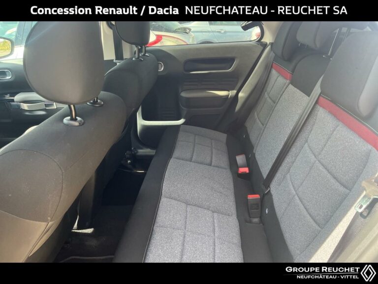 VOWPC161_VO021028_12931