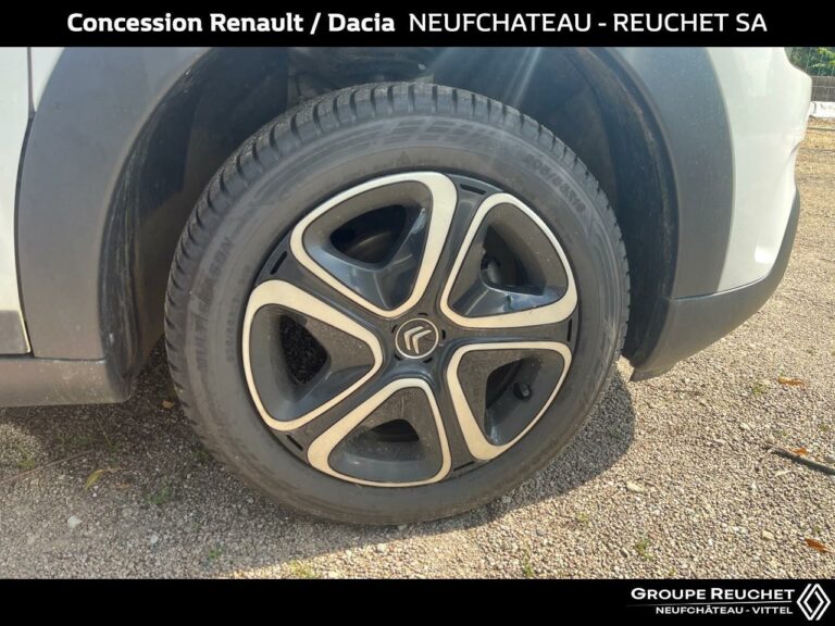 VOWPC161_VO021028_12933