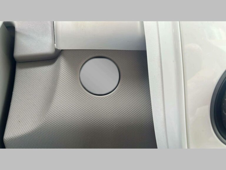 VOWPC162_VO025198_15300