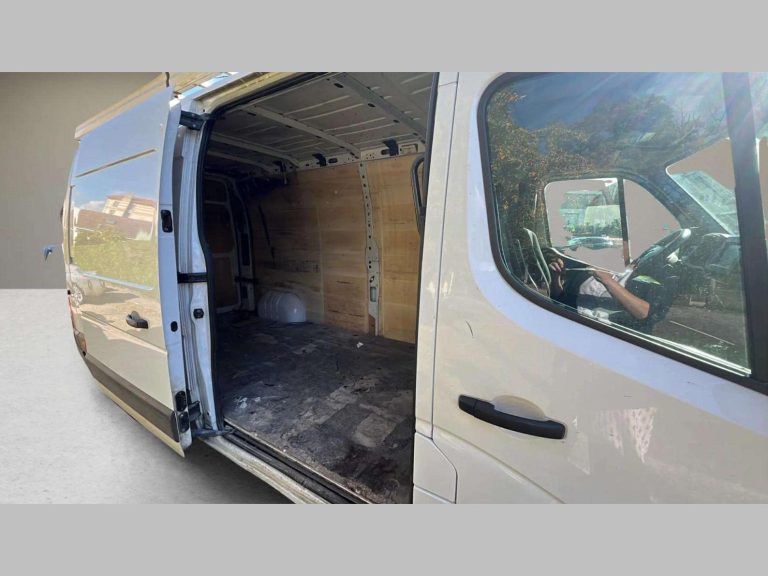 VOWPC162_VO025186_15077