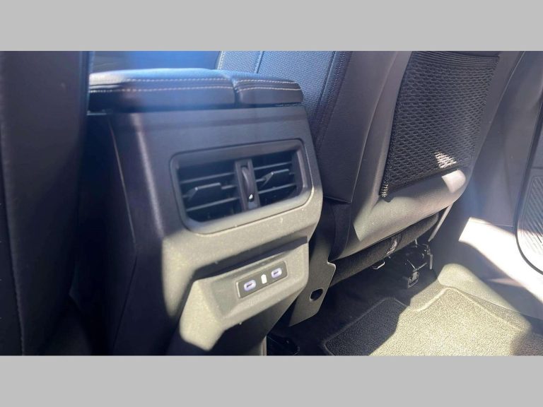 VOWPC162_VO026046_16934